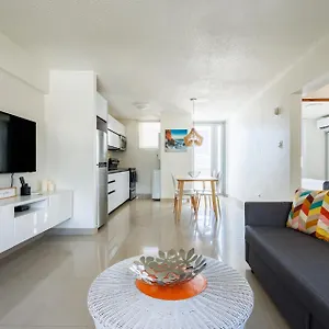 Avila Guest house San Juan